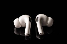 apple-airpods-pro.jpg