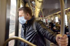 face-mask-public-transportation.jpg