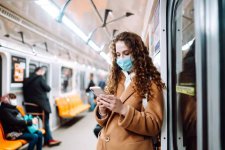 coronavirus-face-mask-commuter.jpg