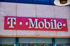 T-Mobile-Storefront.jpg